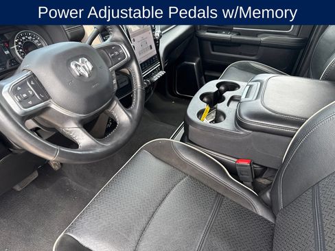 Used 2024 RAM 2500 Laramie AWD/4WD image 13