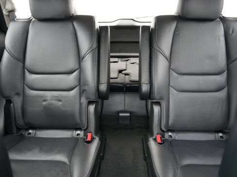 Used 2023 MAZDA CX-9 Touring Plus image 13