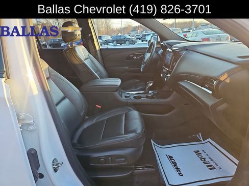 Certified 2023 Chevrolet Traverse RS image 29