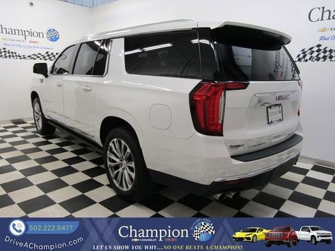 Used 2021 GMC Yukon XL Denali w/ Denali Ultimate Package AWD/4WD image 13