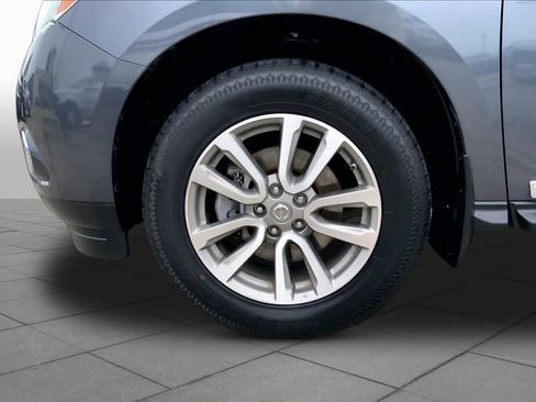 Used 2014 Nissan Pathfinder SL AWD/4WD image 11