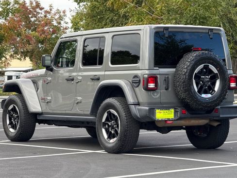 Used 2021 Jeep Wrangler Unlimited Rubicon image 3