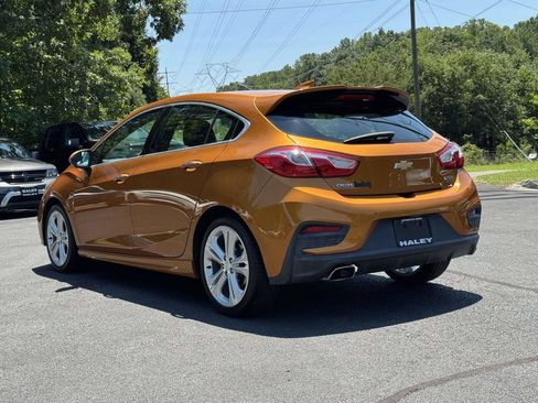 Used 2017 Chevrolet Cruze Premier FWD image 25