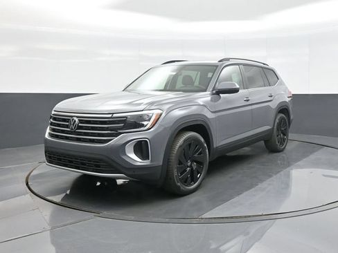 New 2026 Volkswagen Atlas SE AWD/4WD image 3