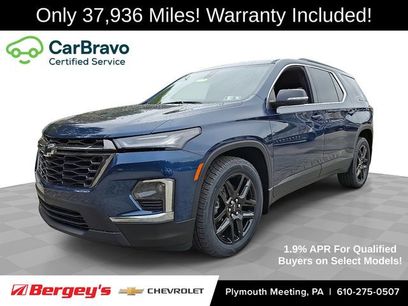 Certified 2022 Chevrolet Traverse LT w/ LPO, Blackout Package