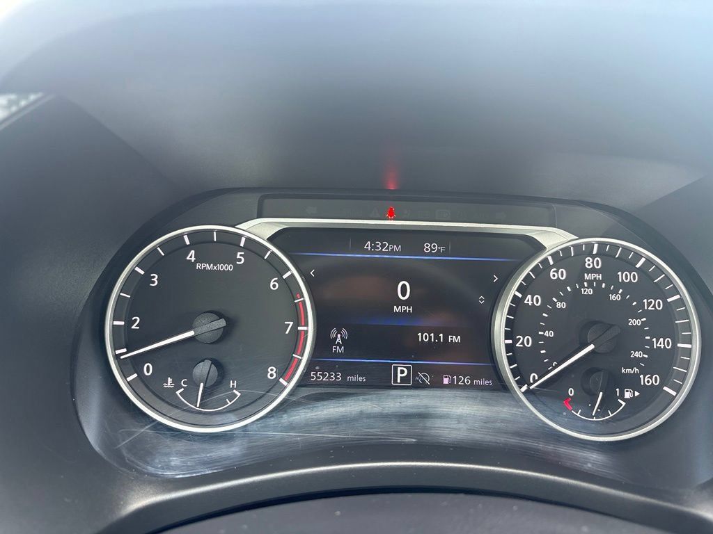 Used 2024 Nissan Sentra SV w/ Lighting Package FWD image 25