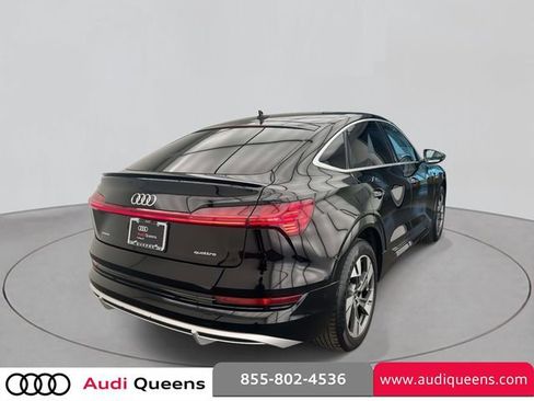 Used 2021 Audi e-tron Premium Plus w/ Premium Plus Package AWD/4WD image 4