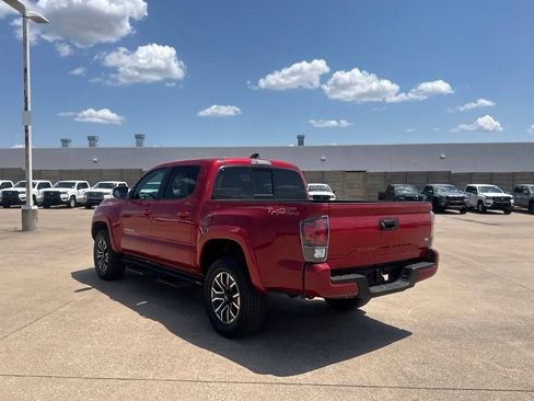 Used 2021 Toyota Tacoma TRD Sport RWD image 13