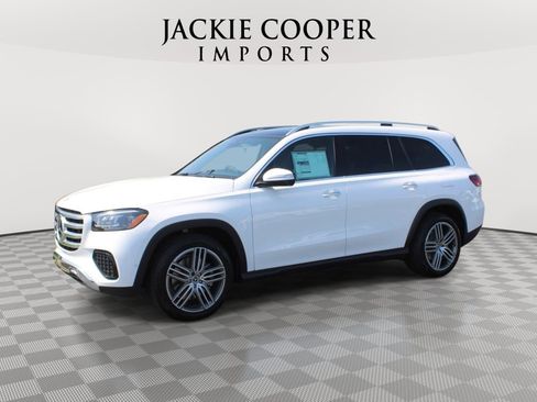 Used 2025 Mercedes-Benz GLS 450 4MATIC image 1