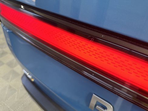 Used 2022 Rivian R1T Launch Edition image 25