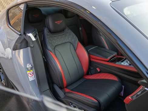 Used 2023 Bentley Continental GT Mulliner image 57