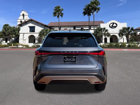 Used 2023 Lexus RX 350 w/ Accessory Package (Z1) AWD/4WD image 3