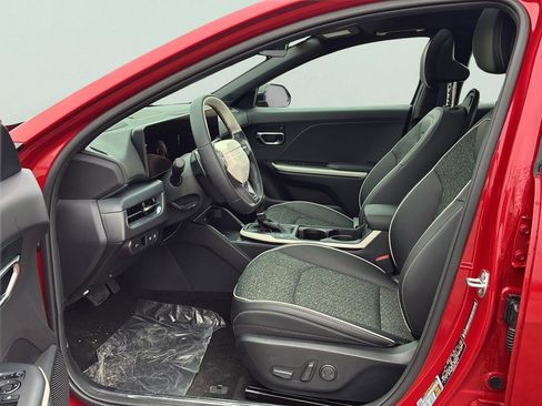 New 2025 Kia K4 GT-Line Turbo w/ GT-Line Sunroof Package FWD image 10