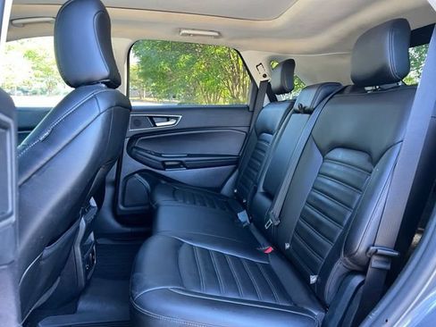 Used 2021 Ford Edge SEL w/ Convenience Package AWD/4WD image 15
