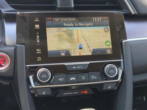 Used 2018 Honda Civic Touring image 15