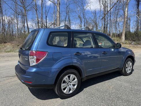 Used 2010 Subaru Forester 2.5X image 7