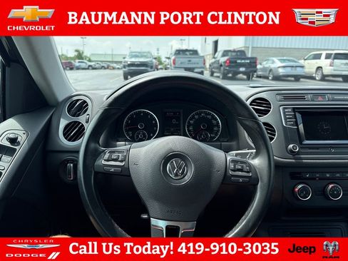 Used 2016 Volkswagen Tiguan S AWD/4WD image 14