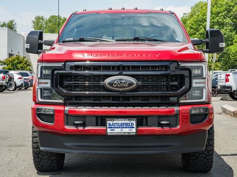 Certified 2022 Ford F250 Lariat w/ Black Appearance Package AWD/4WD image 2