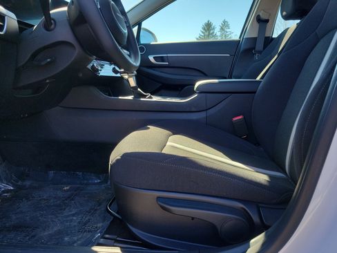 New 2025 Hyundai Sonata SE image 16