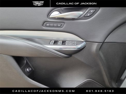 Certified 2023 Cadillac XT4 Premium Luxury image 20