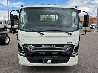 New 2025 Isuzu NPR HD