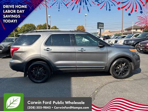 Used 2013 Ford Explorer XLT AWD/4WD image 4
