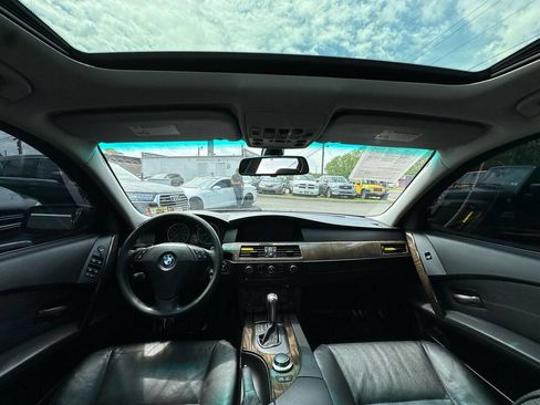 Used 2006 BMW 530xi Sedan image 13