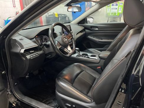 Used 2022 Nissan Altima 2.0 SR FWD image 11