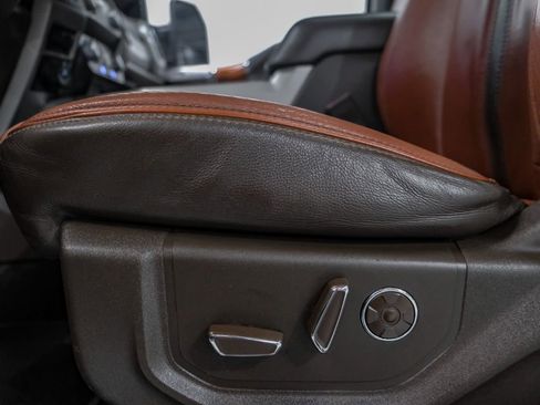 Used 2020 Ford F250 King Ranch w/ King Ranch Ultimate Package AWD/4WD image 29
