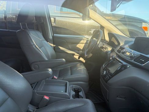 Used 2015 Honda Odyssey EX-L image 2