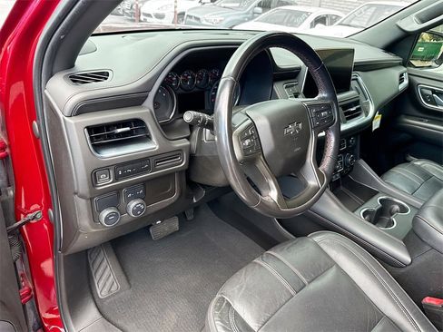 Used 2021 Chevrolet Suburban RST image 10