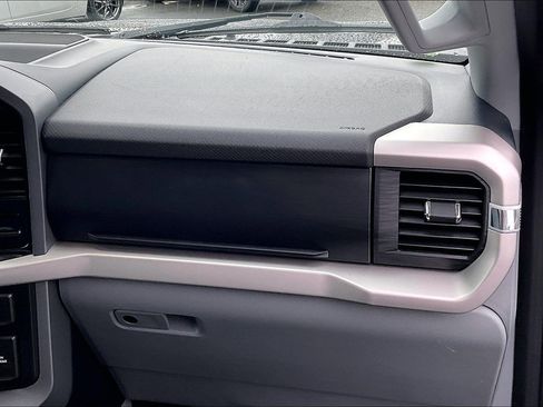 Used 2022 Ford F150 XLT w/ Equipment Group 302A High image 15