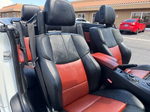 Used 2011 BMW M3 Convertible RWD image 15