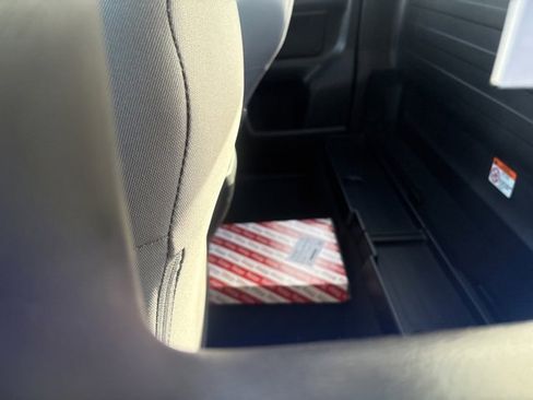 Certified 2020 Toyota Tacoma SR image 9