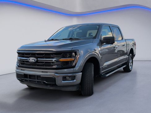 Used 2024 Ford F150 XLT w/ Mobile Office Package image 11
