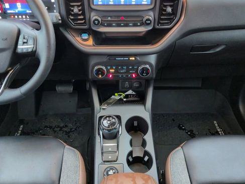 Certified 2024 Ford Bronco Sport Outer Banks w/ Tech Package image 19