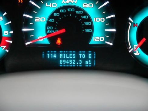 Used 2010 Ford Fusion SE image 32