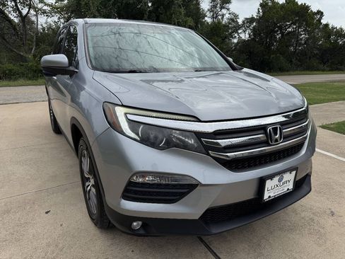 Used 2017 Honda Pilot EX-L image 2