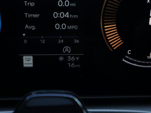 New 2026 Hyundai Santa Fe SEL image 32