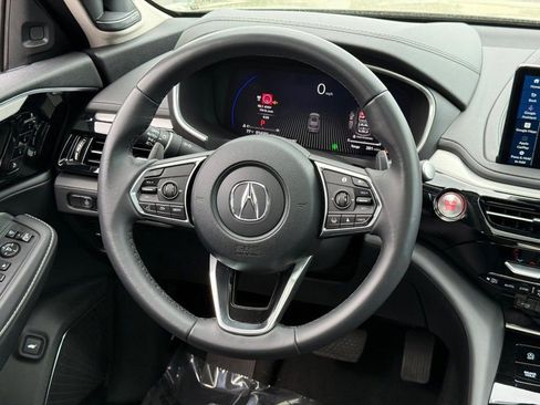 Certified 2025 Acura MDX SH-AWD w/ Technology Package image 16