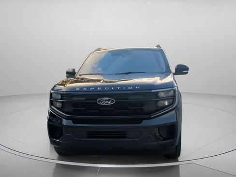 Certified 2025 Ford Expedition Max Active AWD/4WD image 8