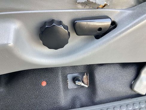 Used 2007 Ford F350 XL image 18