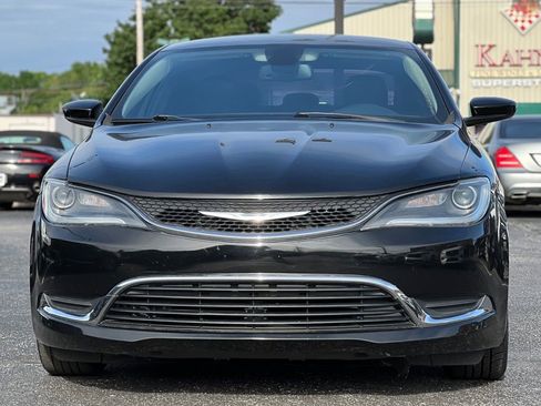 Used 2017 Chrysler 200 Limited Platinum FWD image 12