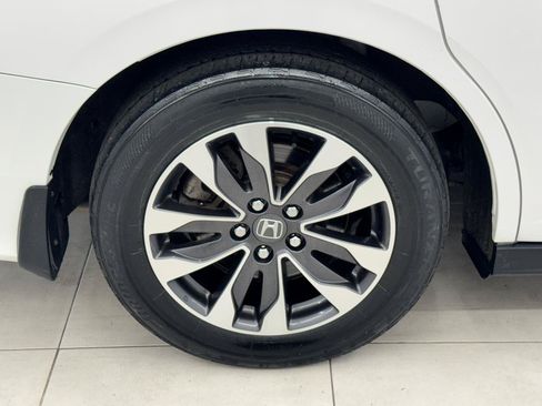 Used 2024 Honda Odyssey EX-L image 38