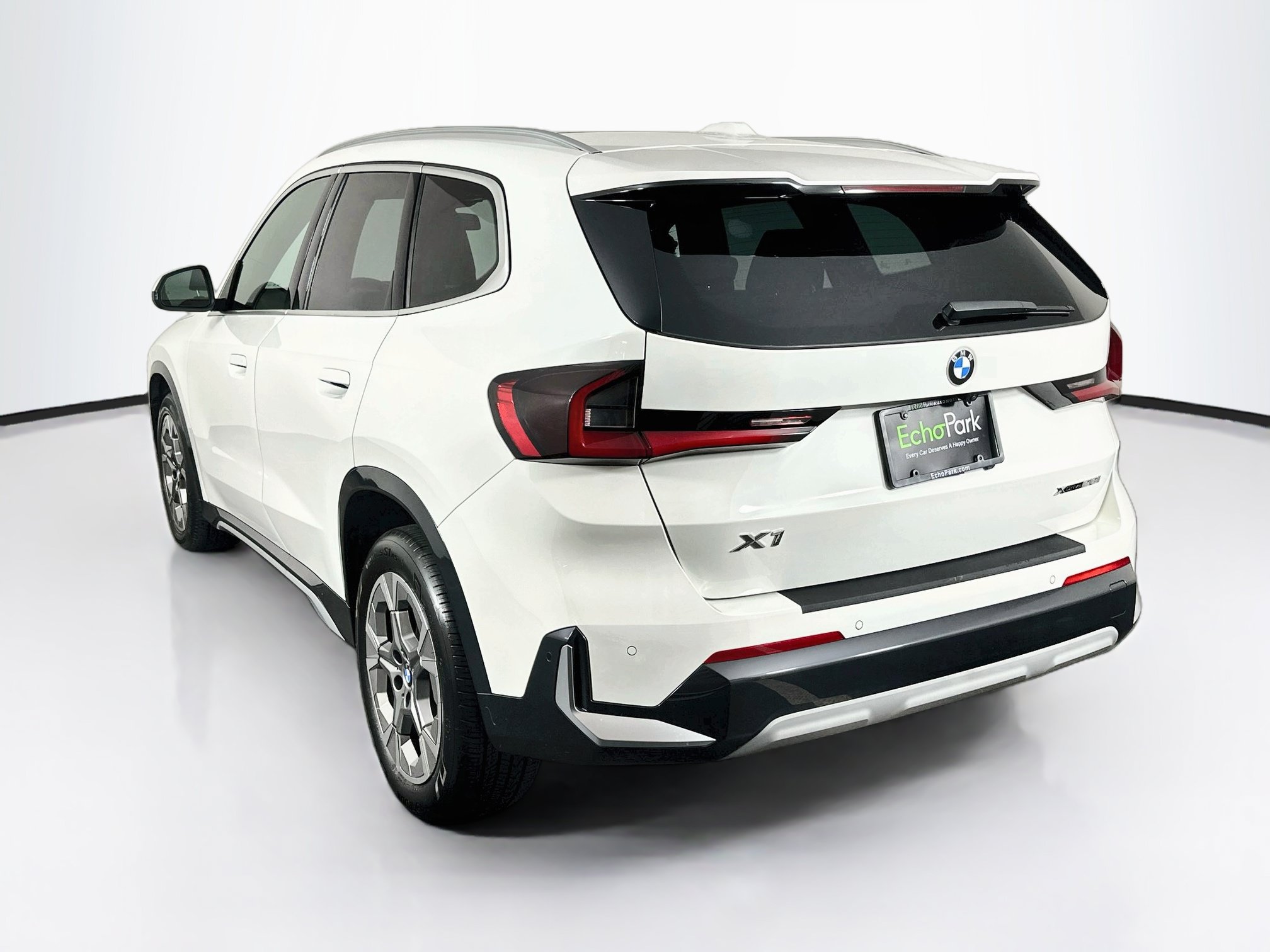 Used 2026 BMW X1 xDrive28i AWD/4WD image 5
