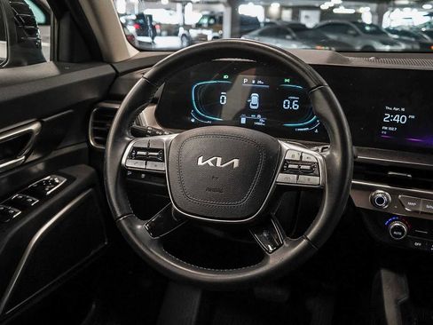 Used 2024 Kia Telluride LX image 15