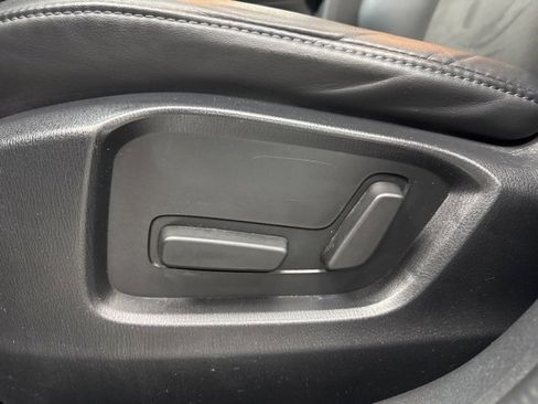 Used 2020 MAZDA CX-5 Touring image 10