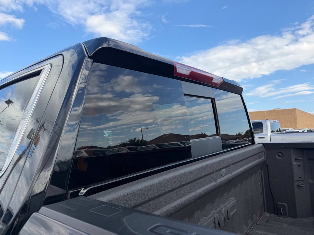 Used 2024 GMC Sierra 1500 SLT w/ SLT Premium Plus Package AWD/4WD image 17
