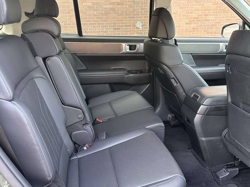 Used 2024 Hyundai Santa Fe SEL AWD/4WD image 19