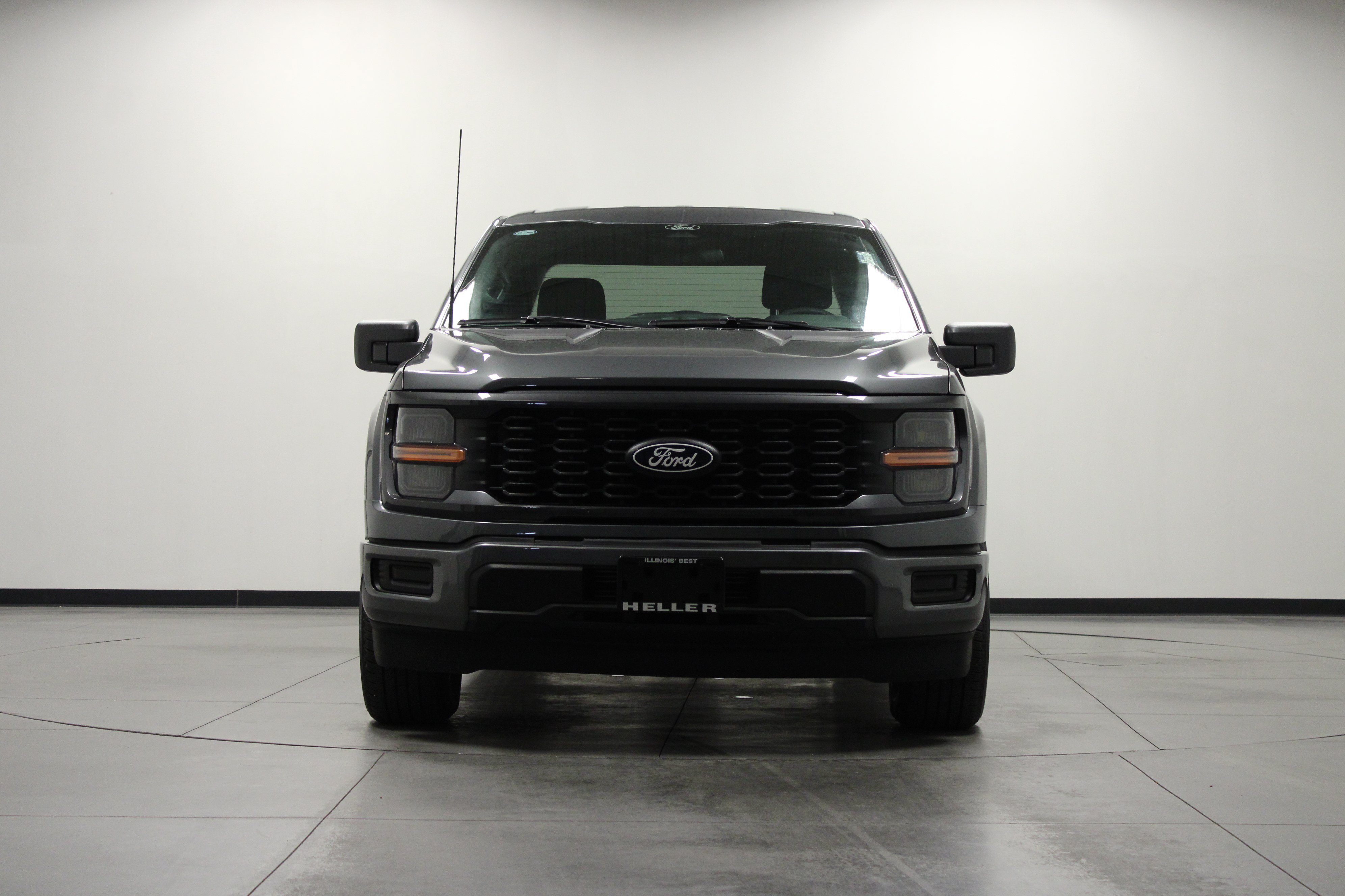 Used 2025 Ford F150 STX RWD image 9